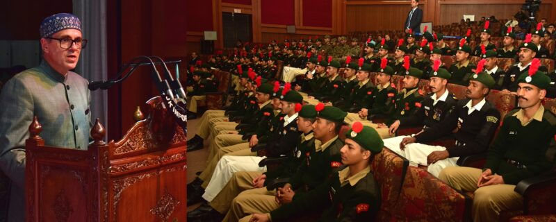 وزیر اعلیٰ عمر عبداللہ نے یوم جمہوریہ پریڈ 2025میں