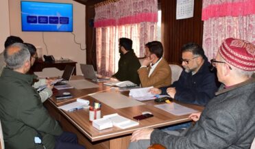 وزیر اعلیٰ عمر عبداللہ نے ’رابطہ دفتر ‘ کے کام کاج کا جائزہ لیا