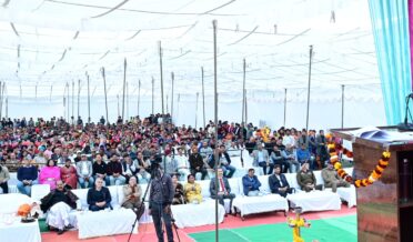 لیفٹیننٹ گورنر نے سانبہ میں یوتھ ڈیولپمنٹ کیلئے گائیڈنس اینڈ کیئر کونسلنگ سیل کے چھٹے سالانہ دِن کی تقریبات میں شرکت کی