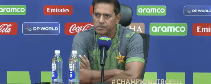 پاک-بھارت ٹاکرا: ڈر ہوتا ہے ہار گئے تو کیا ہو گا؟ کچھ نہیں ہوتا، دلیری سے کھیلیں، عاقب جاوید