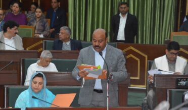 کھریو اور کھنموہ علاقوں میں فضائی آلودگی پھیلانے والے یونٹوں کے قیام پر پابندی ۔ نائب وزیرا علیٰ