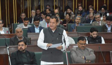 حکومت اودھمپور میں نِچ فصلوںاورغیر ملکی سبزیوں کی کاشت پر توجہ دے رہی ہے ۔ وزیر زراعت