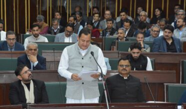 کیرن ایک نئے سیاحتی مقام کے طور پر اُبھر رہا ہے ۔ جاوید احمد ڈار