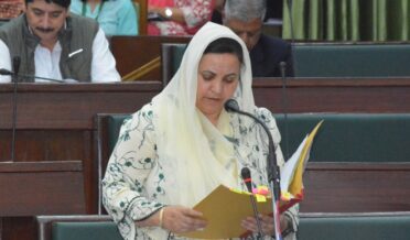 بنی کے سی ایچ سی او رپی ایچ سی میں 189 طبی عملہ تعینات ۔ سکینہ اِیتو