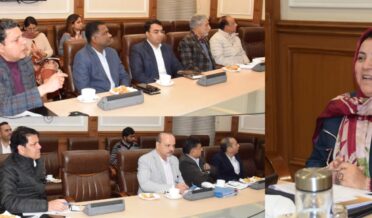 سکینہ اِیتو نے جموں وکشمیر میں عالمی یومِ خواتین کی تقریبات کی تیاریوں کا جائزہ لیا