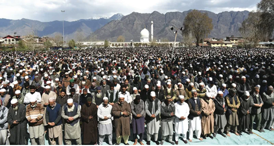 ’’جمعتہ الوداع ‘‘کی تقریبات : وادی بھر میں عقیدت و احترام کے ساتھ منائی گئیں