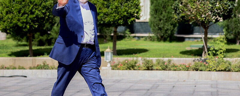 ایران کے نائب صدر جواد ظریف اپنے عہدے سے مستعفی ہوگئے