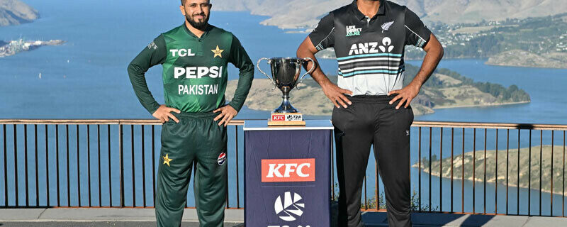 پاکستان اور نیوزی لینڈ ٹی20 سیریز کی ٹرافی کی رونمائی کردی گئی