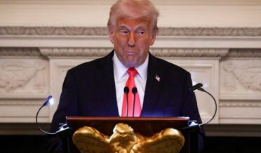 امریکہ میں غیرملکی طلبہ کی قانونی حیثیت ختم کرنے کی نئی پالیسی