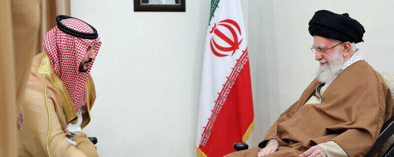سعودی وزیردفاع کا دورہ ایران، آیت اللہ خامنہ ای کو شاہ سلمان کا پیغام پہنچایا