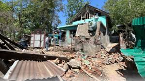 پہلگام حملہ : ترال اور بجبہاڑہ میں دو سرگرم لشکر ملی ٹنٹوں کے مکانات منہدم