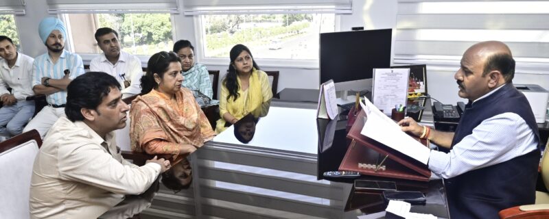 کرشی وِگیان کیندر کے ملازمین کی نائب وزیرا علیٰ سے ملاقات