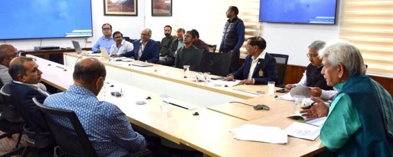 لیفٹیننٹ گورنر جناب منوج سنہا نے ڈیزاسٹر مینجمنٹ اور یاتری کی ترقی کی پیش رفت کا جائزہ لیا