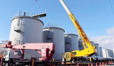 جاپان نے فوکوشیما نیوکلیئر پلانٹ میں ایندھن کے تل چھٹ کو صاف کرنا شروع کر دیا