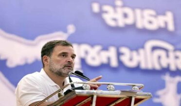 راہول گاندھی نے کرناٹک کے وزیر اعلی سے روہت ویمولا ایکٹ نافذ کرنے کی اپیل کی