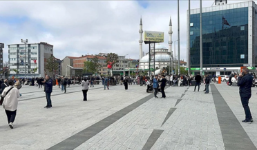 ترکی کے استنبول شہر میں زلزلہ، عمارت سے چھلانگ لگانے اور گھبراہٹ میں 151افراد زخمی