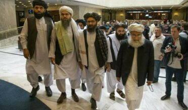 روس نے افغان طالبان کو دہشت گردوں کی فہرست سے ہٹادیا