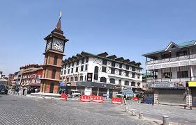 پہلگام سیاحوں ہلاکتوں کے خلاف وادی بھر میں احتجاجی ہڑتال