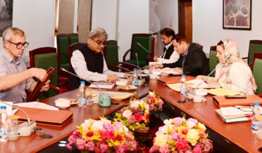 وزیر اعلیٰ عمر عبداللہ نے پہلگام میں کابینہ میٹنگ کی صدارت کی