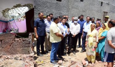 چیف سیکرٹری کا جموں کے سرحدی علاقوں کا دورہ