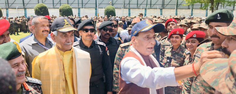 وزیر دِفاع کا سری نگر کا دورہ