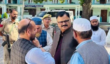 جاوید رانا نے جامع ضیاء العلوم پونچھ کا دورہ کیا