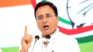 ’مسلح افواج کی بہادری کو سلام، لیکن مودی حکومت نے امریکہ کے دباؤ کو کیوں قبول کیا؟‘ سرجے والاکا تلخ سوال