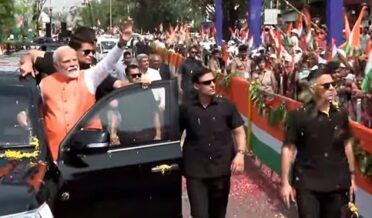ودودرا میں مودی کا روڈ شو، کرنل صوفیہ کے کنبہ نے پھولوں سے کیا استقبال، داہود میں الیکٹرک انجنوں کو ہری جھنڈی