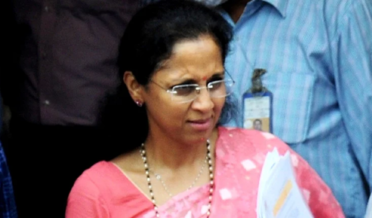 ایئر انڈیا کی ناقص سروس پر سپریا سولے برہم، پرواز میں تاخیر پر برہمی کا اظہار