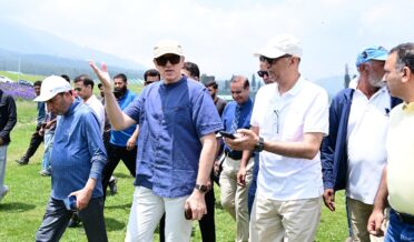 وزیر اعلیٰ عمر عبداللہ کا گلمرگ کو عالمی معیار کا گالف مقام بنانے کا عزم