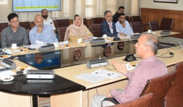 چیف سیکرٹری نے توانائی کے شعبے کو فروغ دینے کیلئے پی ایم سوریہ گھریو جنا سکیم کو مؤثر طور پر بروئے کار لانے پر زور دیا