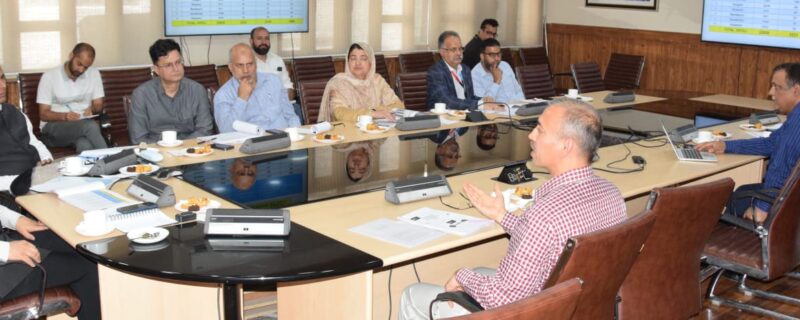 چیف سیکرٹری نے توانائی کے شعبے کو فروغ دینے کیلئے پی ایم سوریہ گھریو جنا سکیم کو مؤثر طور پر بروئے کار لانے پر زور دیا