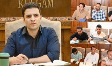 ضلع ترقیاتی کمشنر کولگام نے ضلع میں دھان کے جاری موسم کیلئے آبپاشی اور پانی کی دستیابی کی صورتحال کا جائزہ لیا