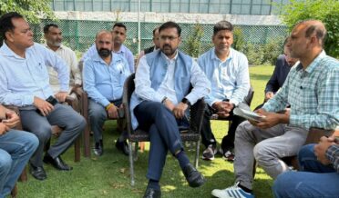 ستیش شرما کی متعدد وفود سے ملاقات