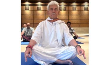 لفٹینٹ گورنر کی بین الاقوامی یوگا دن تقریب میں شرکت