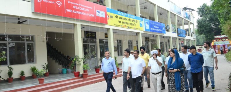 ستیش شرما نے بیس کیمپ بھگوتی نگر کا دورہ کیا