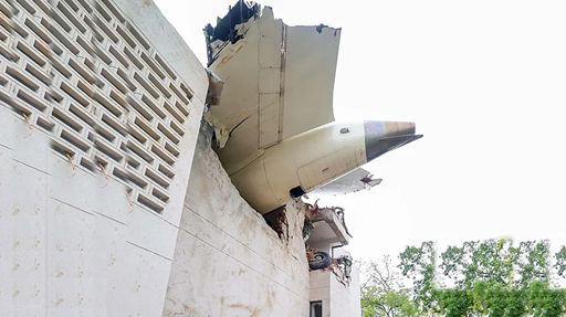 احمد آباد حادثہ: ایئر انڈیا کے تباہ شدہ طیارے کا بلیک باکس اور وائس ریکارڈر برآمد، حادثے کی وجہ جلد معلوم ہونے کا امکان