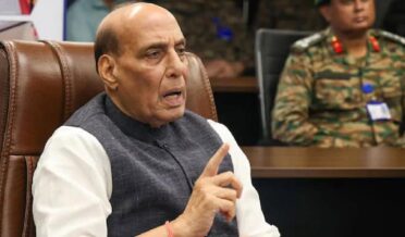 ہند-چین سرحد پر مستقل امن کیلئے پیچیدہ مسائل کا حل ضروری:راجناتھ