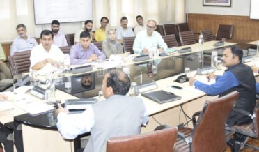 چیف سیکرٹری نے محکمہ جیالوجی و مائننگ کی کارکردگی اور مستقبل کے منصوبوں کا جائزہ لیا