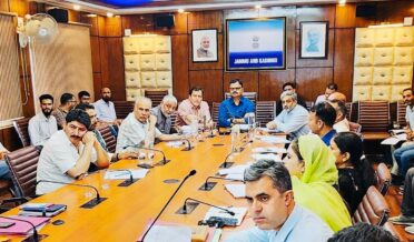 جاوید رانا اور جاوید ڈار نے جموںوکشمیر میں آبپاشی کے منظرنامے کا جائزہ لیا