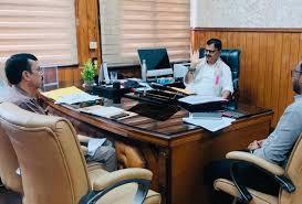 جاوید رانا نے پونچھ میں آر ڈِی ایس ایس سکیم کی عمل آوری کا جائزہ لیا