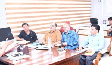 جاوید احمد ڈار نے آبپاشی سہولیات کیلئے جائزہ میٹنگ کی صدارت کی