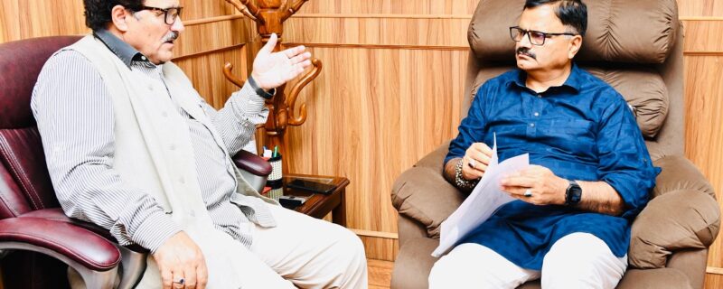 قانون سازوں نے وزیر جاوید رانا سے ملاقات کی