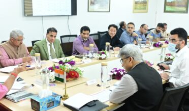 لیفٹیننٹ گورنر نے جموں وکشمیر میں’’ پردھان منتری ٹی بی مُکتی بھارت ابھیان‘‘ کی پیش رفت کا جائزہ لیا