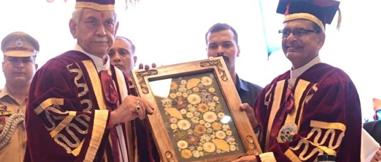 لیفٹیننٹ گورنر کا سکاسٹ کشمیر کی چھٹی کانووکیشن تقریب سے خطاب