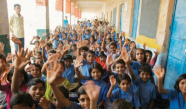 بچوں کی پرورش میں ذات پات او رمذہب کو شامل نہیں کریں‘ یہ مستقبل کی امید ہیں۔ کیرالا ہائی کورٹ