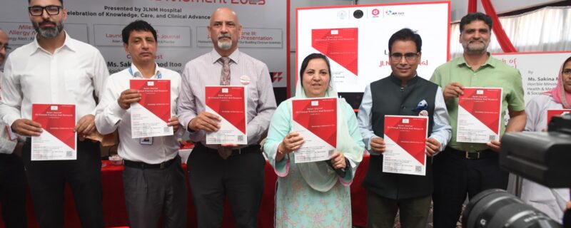 سکینہ اِیتو نے جواہر لال نہرو میموریل ہسپتال سری نگر میں’ ٹرپل مائل سٹون موومنٹ۔2025‘ کی تقریب سے خطاب کیا