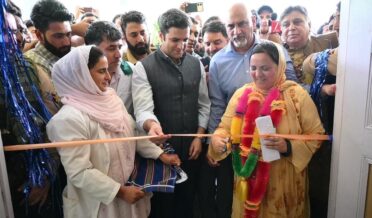 سکینہ اِیتو نے کھل کولگام میں این ٹی پی ایچ سی اور شیپ ایکسٹینشن سینٹر کا اِفتتاح کیا