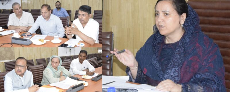 سکینہ اِیتو نے کلسٹر یونیورسٹی سری نگر کے کام کاج کا جائزہ لیا