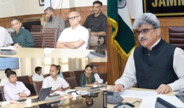 چیف سیکرٹری نے سری نگر میں آبی ٹرانسپورٹ اور جھیلوں کے تحفظ کے اَقدامات کا جائزہ لیا